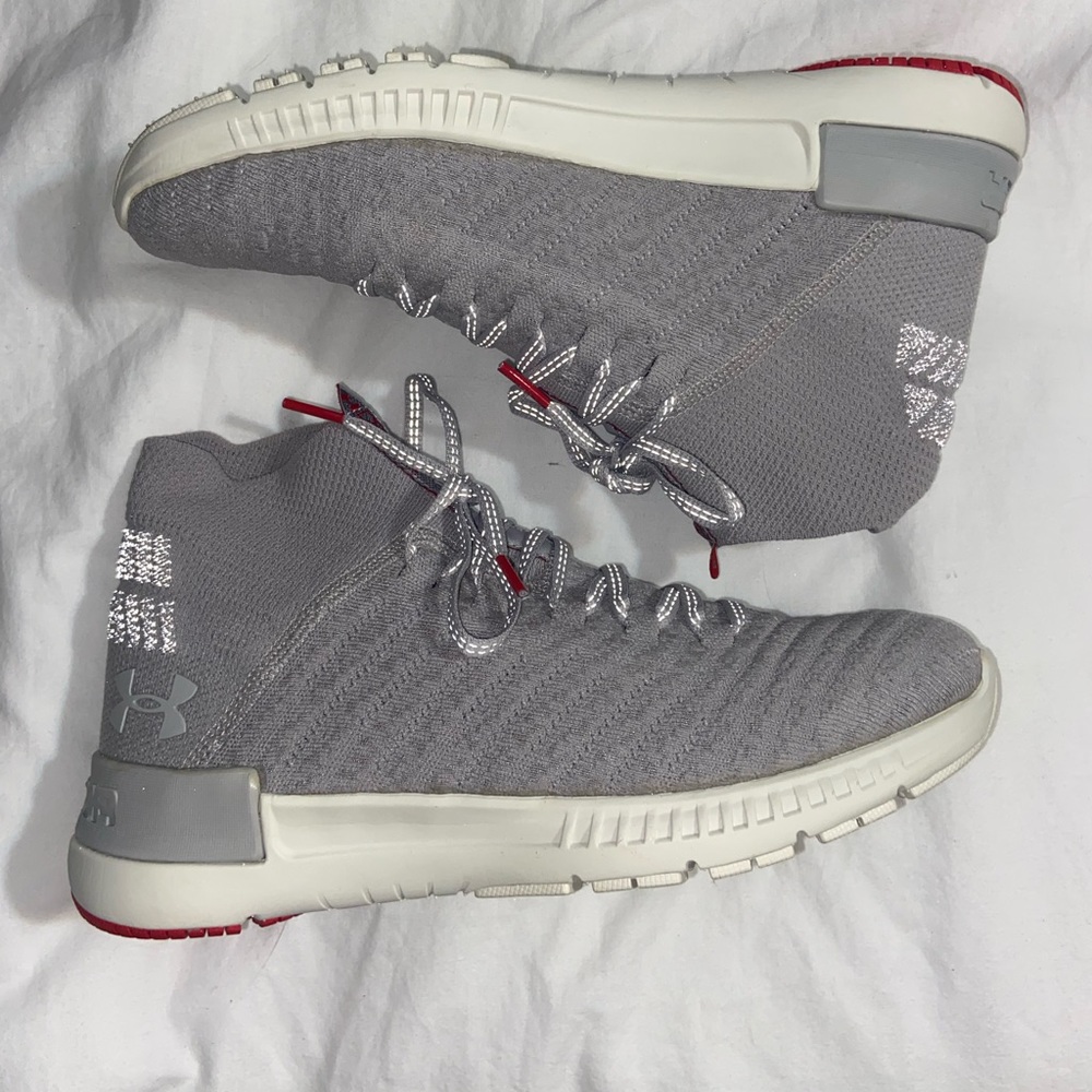 Under Armour Highlight Delta 2 Sneakers *BRAND NEW*